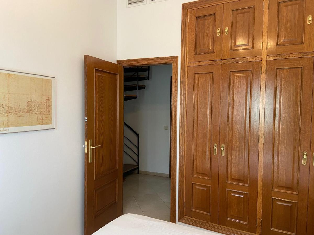 Torneo Atico Premium Apartment Севилья Экстерьер фото